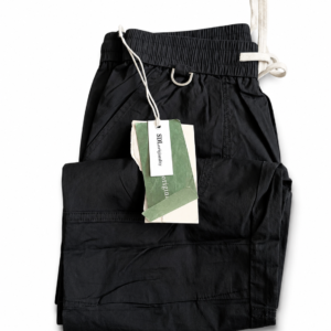 Pantalon noir pour été