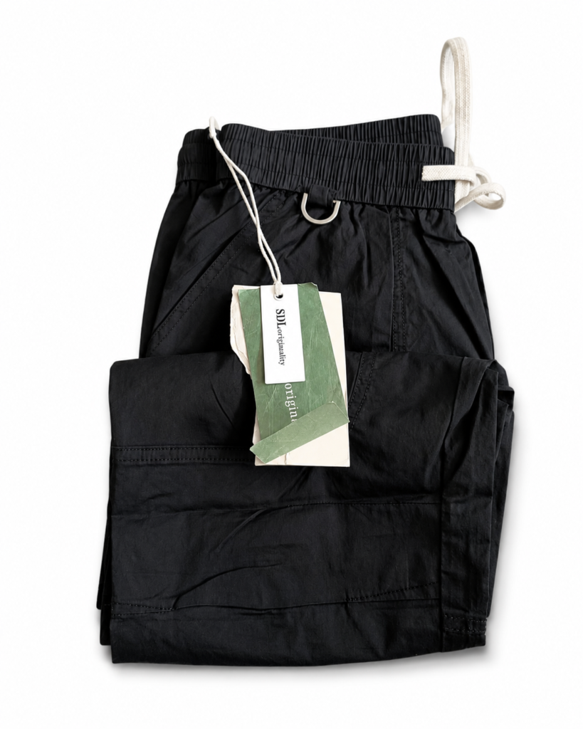 Pantalon noir pour été